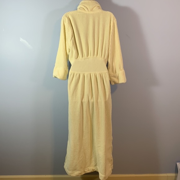 Soft surroundings cream ribbed belt soft fluffy cozy long robe dressing gown XS - Picture 4 of 11